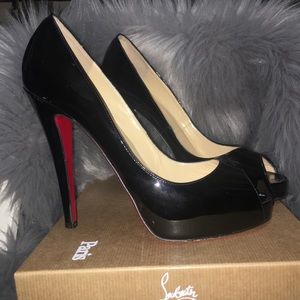 Very Prive 120 Black Patent Calf